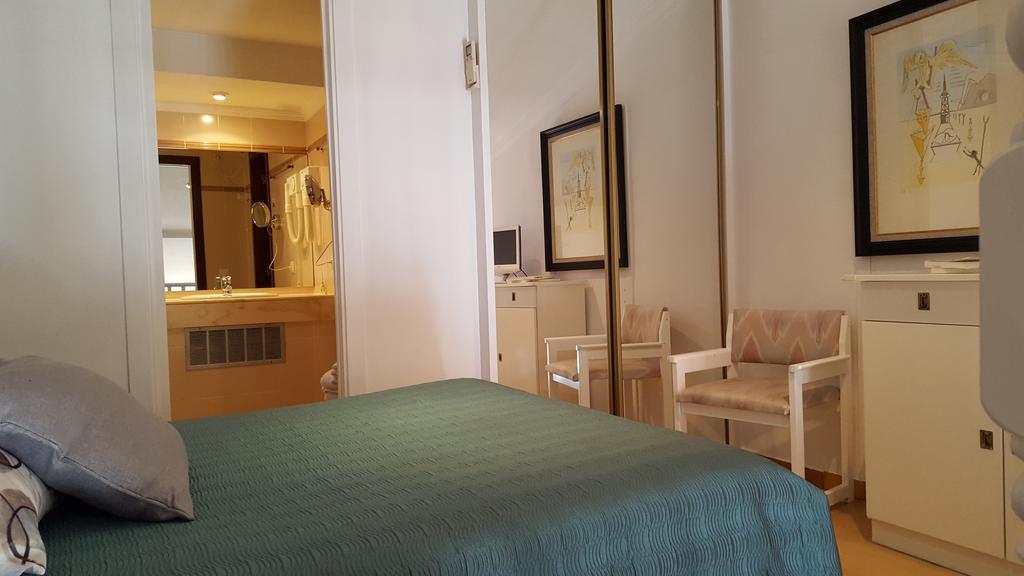 Hotel La Residencia Cadaques Bagian luar foto