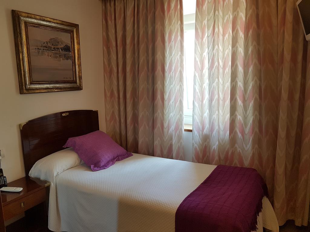 Hotel La Residencia Cadaques Bagian luar foto