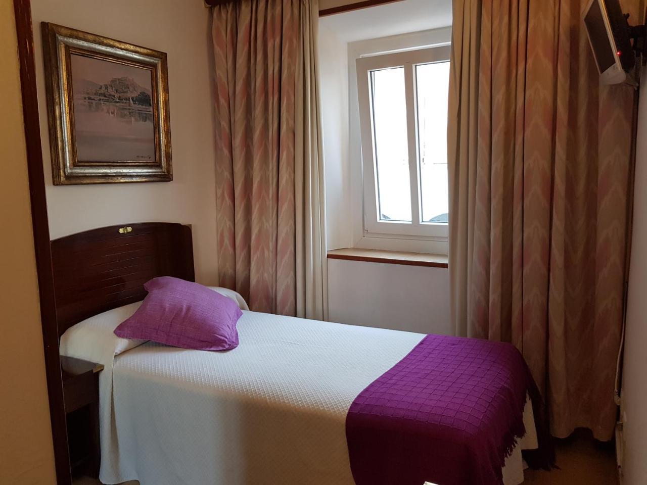 Hotel La Residencia Cadaques Bagian luar foto