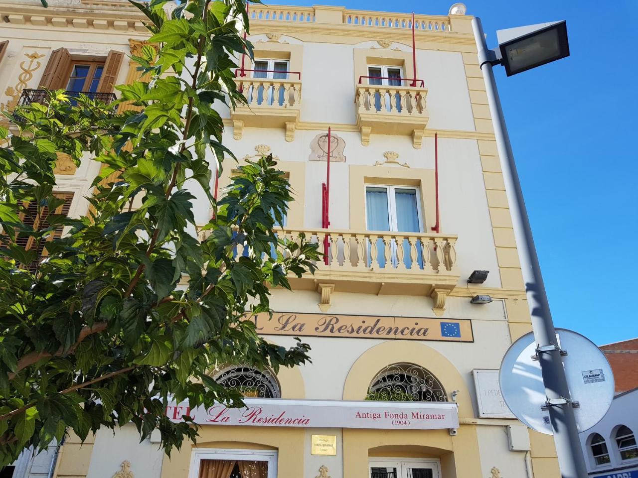 Hotel La Residencia Cadaques Bagian luar foto