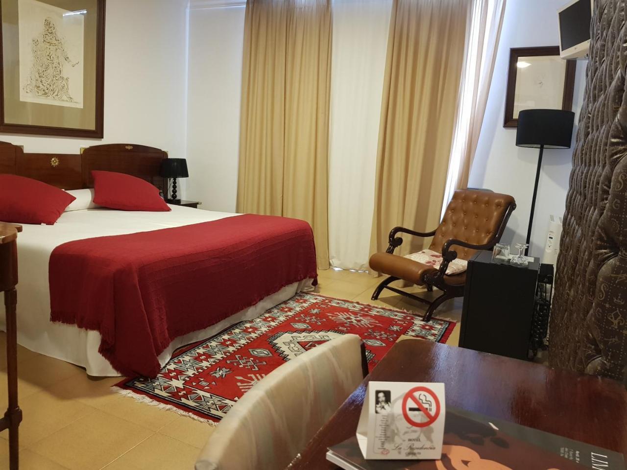 Hotel La Residencia Cadaques Bagian luar foto